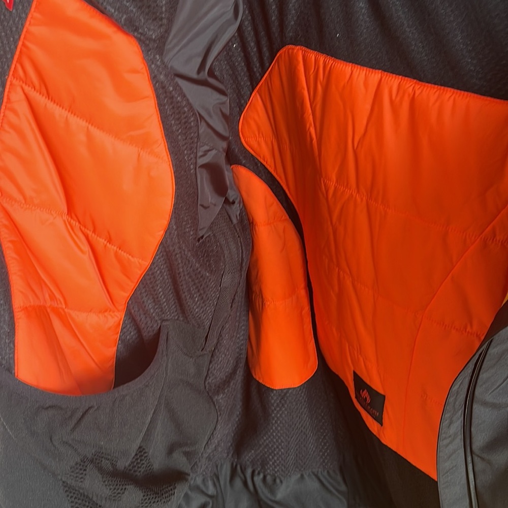 686 coat - Picture 6 of 11